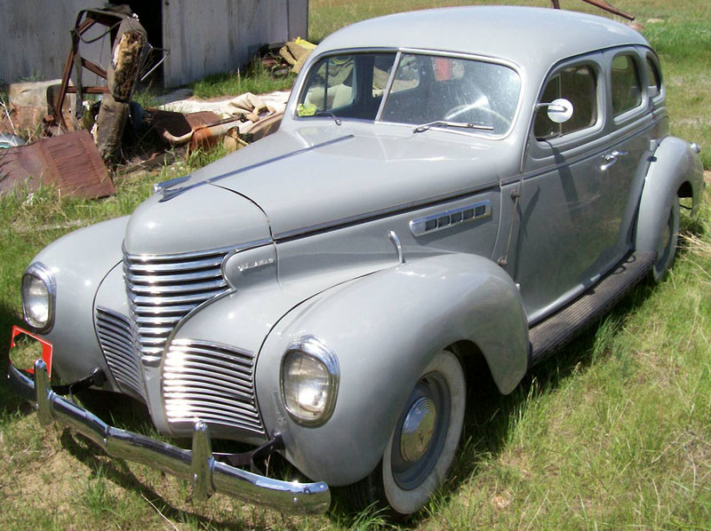 1939 DeSoto Series S6 Custom 4 Door Touring Sedan For Sale