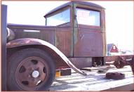 1930 Reo Speed Wagon DF Tonner 1 ton flatbed truck left front view
