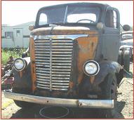 1939 Chevrolet COE Cab-Over-Engine 2 Ton Truck left front view