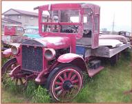 1925 Diamond T Model U3 2 1/2 Ton Flatbed Truck For Sale $5,500 left front view