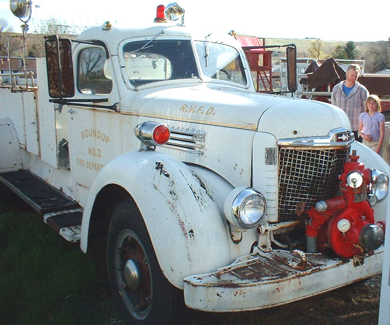 International Trucks For Sale 1948 Series KB12 single axle tractor
