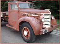 1947 Diamond T Model 404 HHS 1 1/2 To 2 1/2 Ton Flatbed Truck For Sale $5,000 right front view