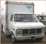 1987 GMC Vandura 3500 One Ton 14 Foot Grumann Box Van For Sale $2,500 right front view