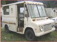 1973 American General IHC M-800P DynaTruck Postal Van For Sale right front view