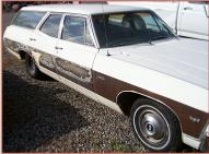 1967 Chevrolet Caprice V-8 Series 116 4 Door 6 Passenger Station Wagon For Sale right front view